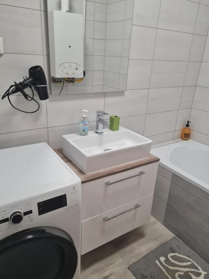 ミシュコルツUrban Apartmanアパートメント エクステリア 写真